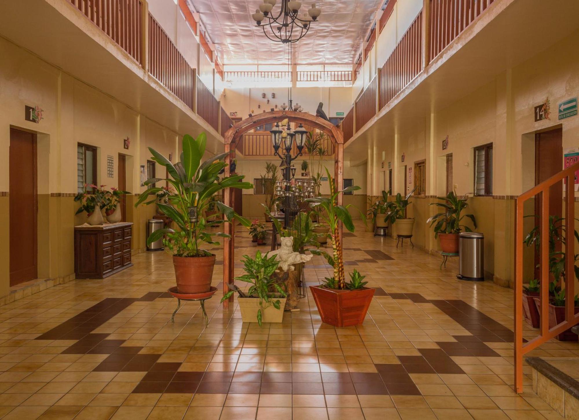 Hotel Cervantino Tapachula Eksteriør billede
