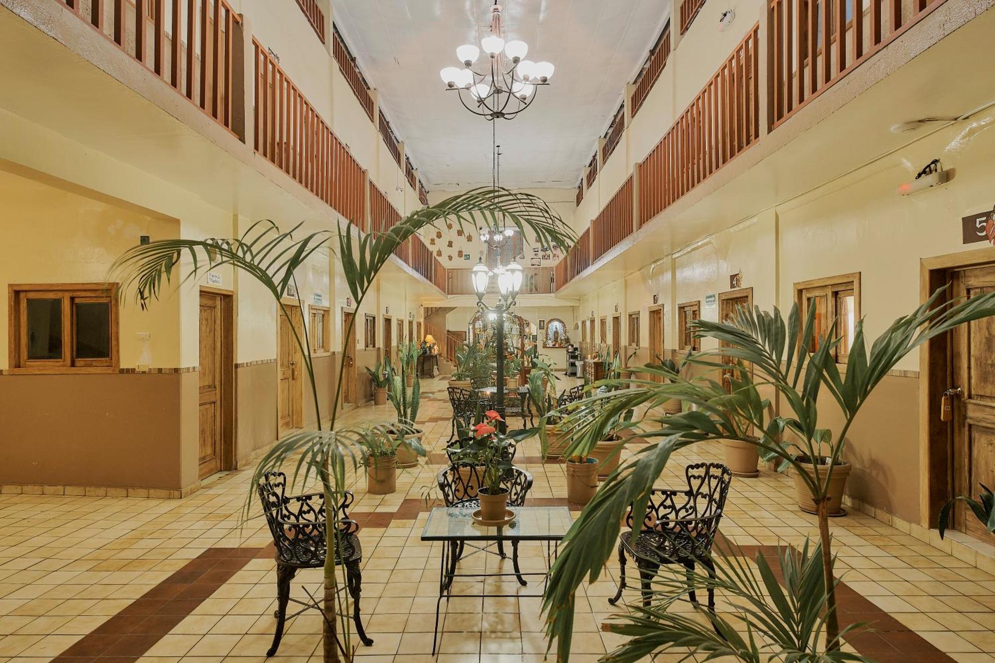 Hotel Cervantino Tapachula Eksteriør billede