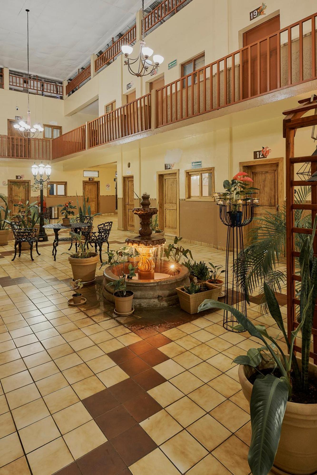 Hotel Cervantino Tapachula Eksteriør billede