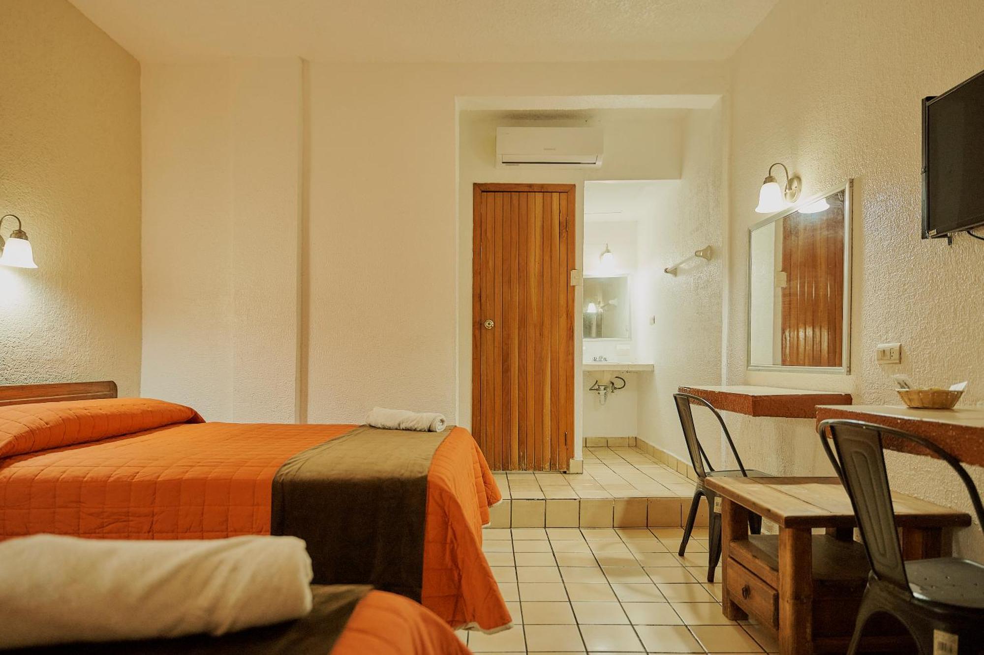 Hotel Cervantino Tapachula Eksteriør billede