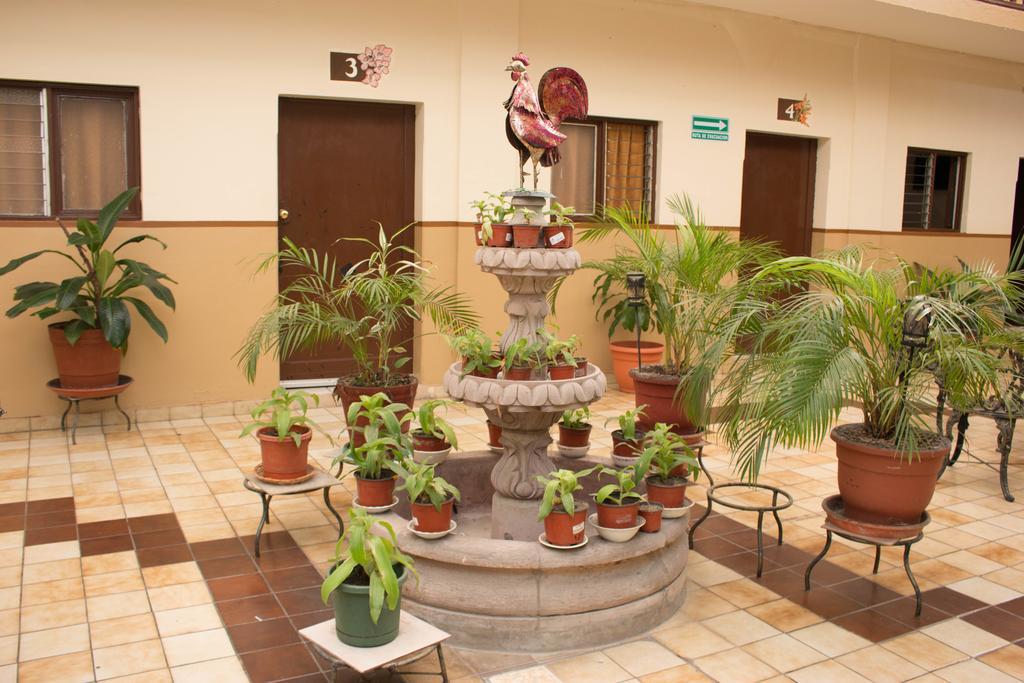 Hotel Cervantino Tapachula Eksteriør billede